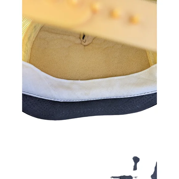 Vintage 80s/90s Foam Back Mesh Front Trucker Hat, Barkerville BC - Picture 3 of 4